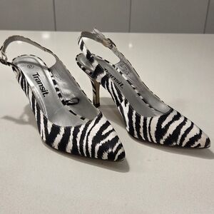 Transit Zebra-Print Slingback Pumps in Black & White